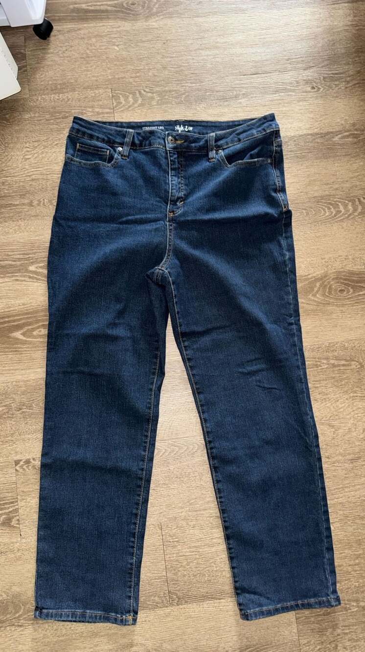 Style & Co Straight Leg Jeans Size 16S Dark Wash Blue Denim